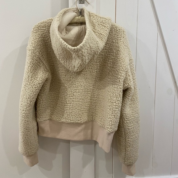 Aerie Offline Sherpa Cropped Hoodie - Picture 2 of 3